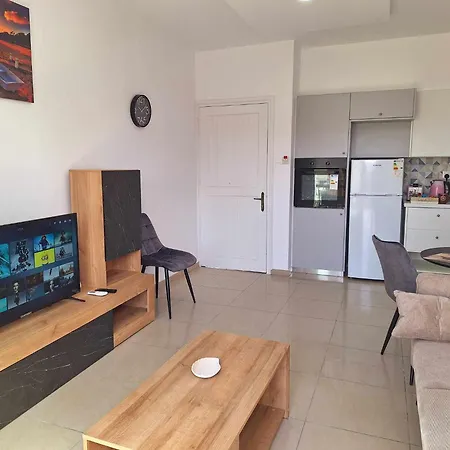 Stylish Kato Close To & Vibrant Harbor Life Daire