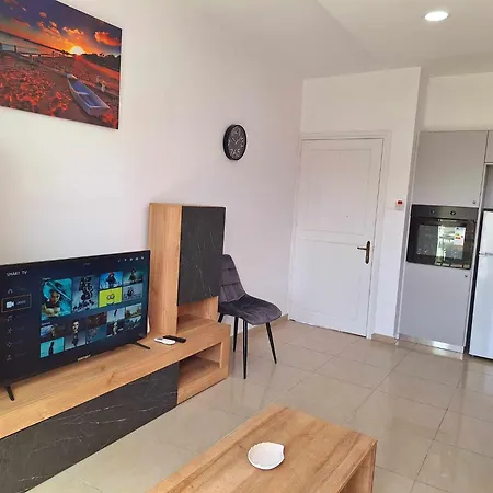 Stylish Kato Close To & Vibrant Harbor Life Appartement *